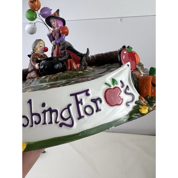 DEPT 56 BOBBING FOR APPLES Halloween Festival Spooky Village Accessories in Box - Picture 11 of 14